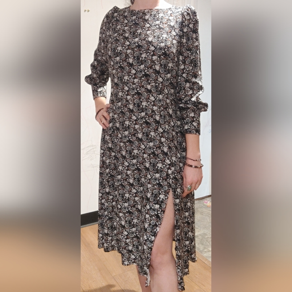 Loft floral 3/4 sleeve midi dress in black